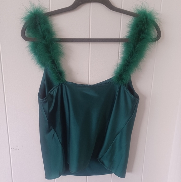 Green Feathered Strap Tank - Picture 4 of 5